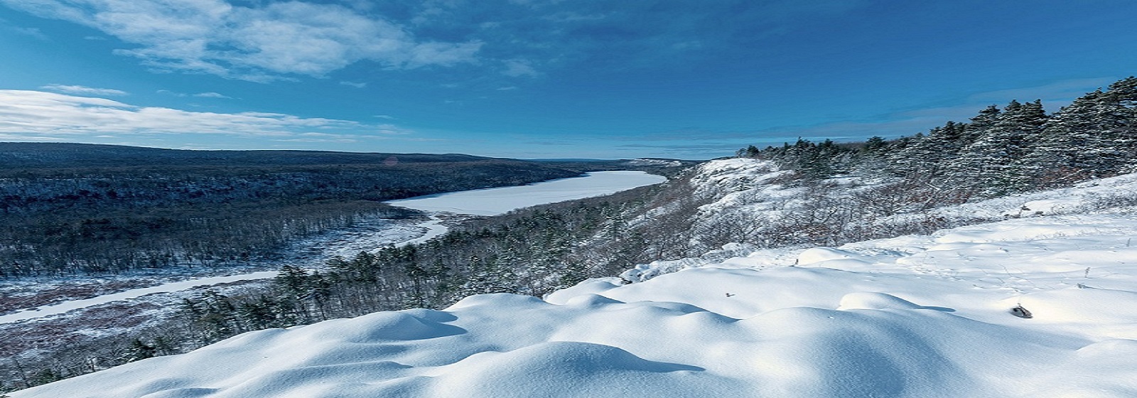 Lake of the Clouds image slide